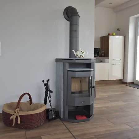 Cozy Holiday Home In Gross Schwansee With Sauna Luaran gambar