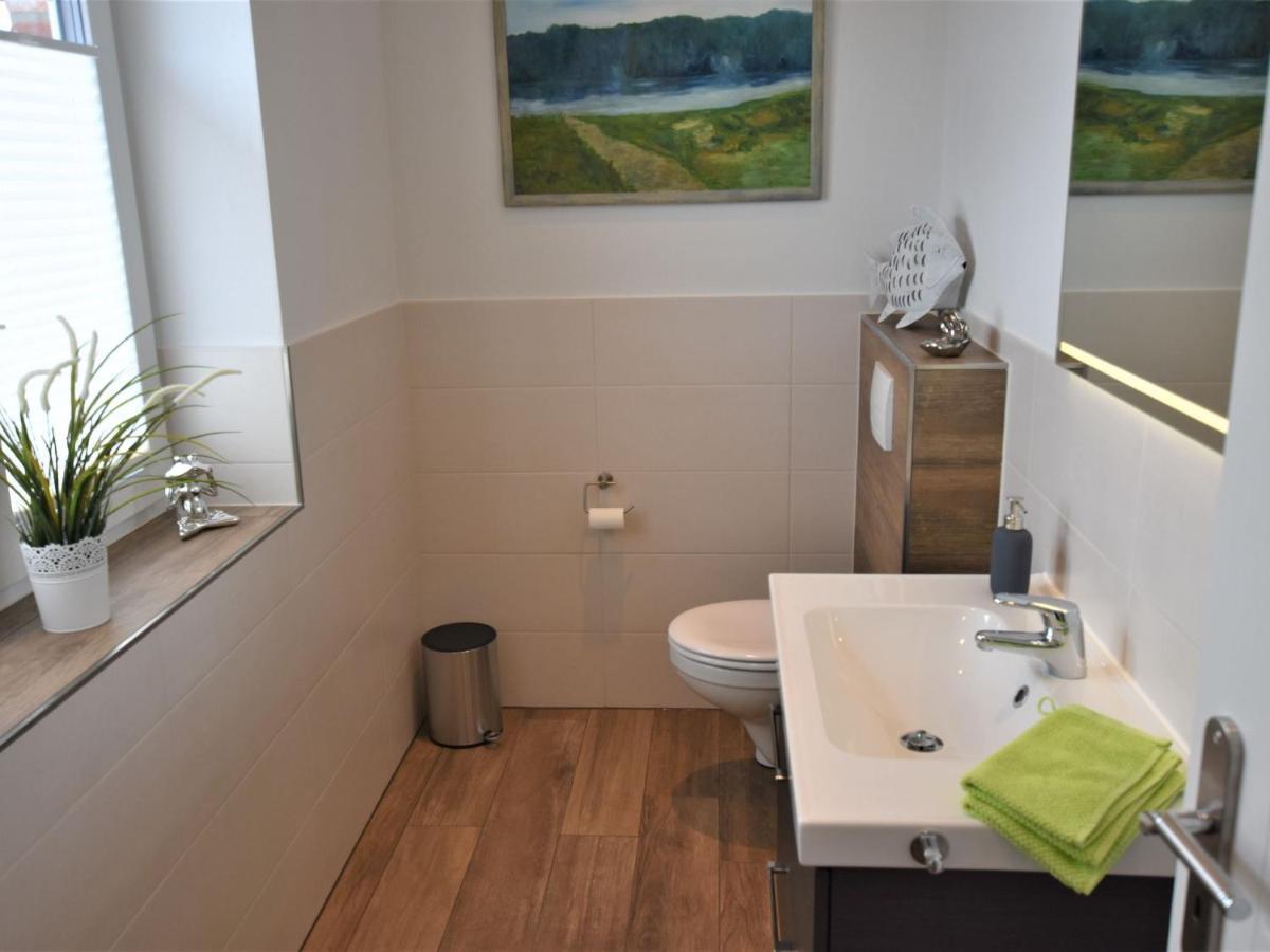 Cozy Holiday Home In Gross Schwansee With Sauna Luaran gambar