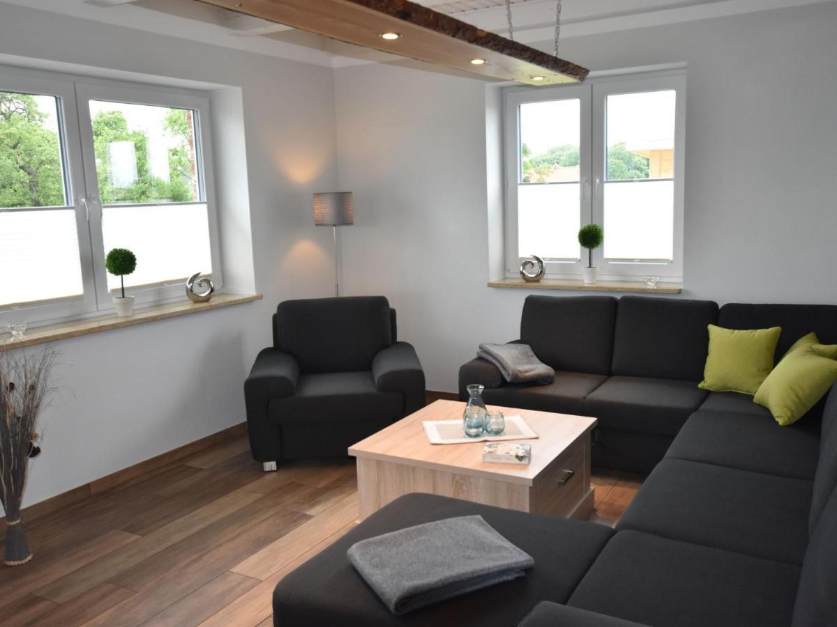 Cozy Holiday Home In Gross Schwansee With Sauna Luaran gambar